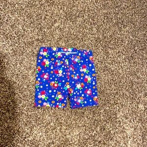 4T girls flower comfort shorts.
